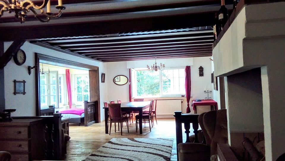 سولينجين Hotel In Der Strassen المظهر الخارجي الصورة